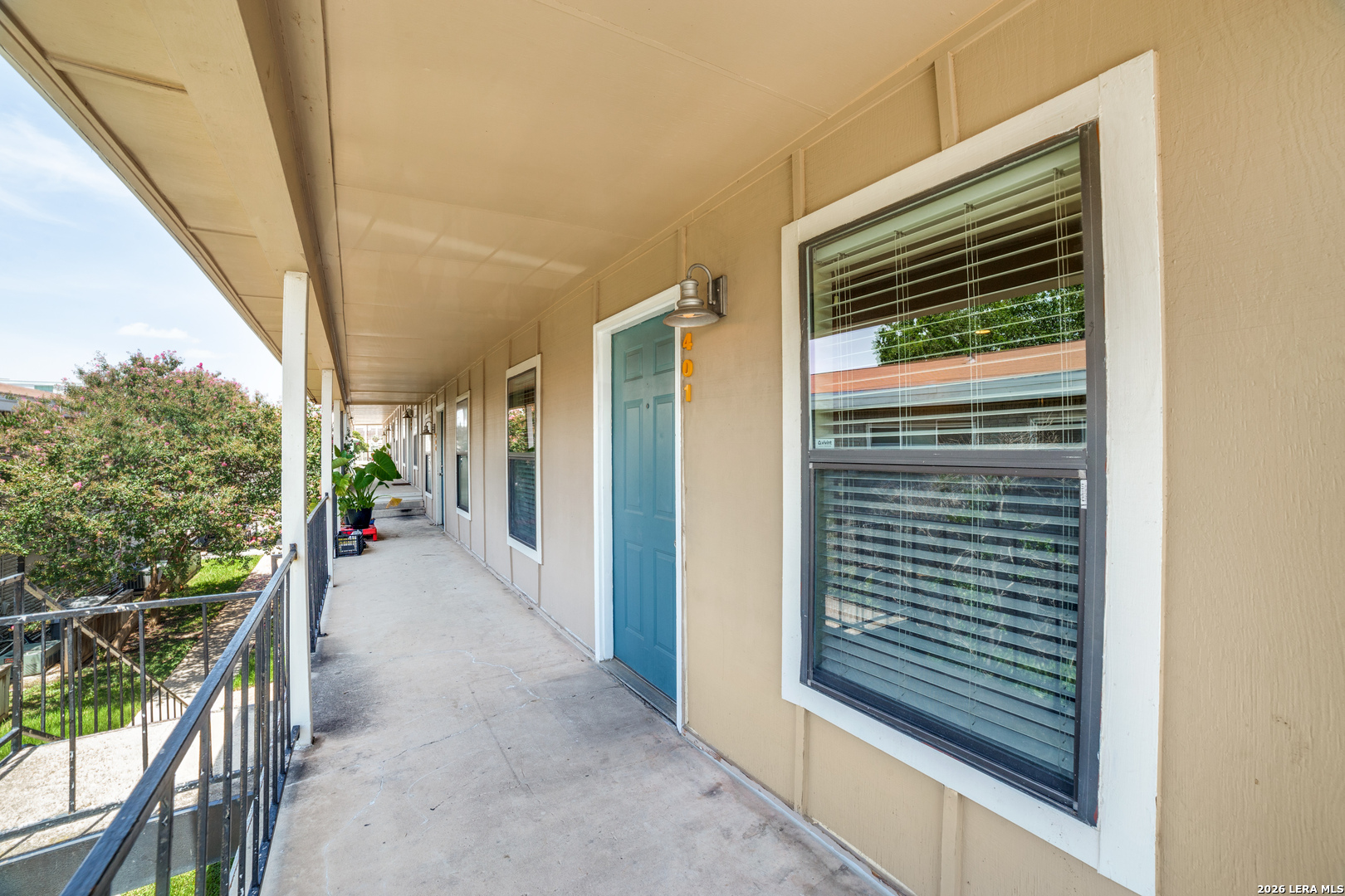 255 E Rampart Drive San Antonio TX 78216
