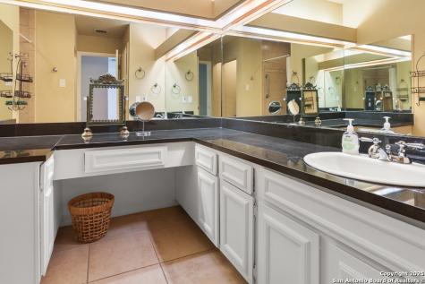 7711 Callaghan San Antonio TX 78229