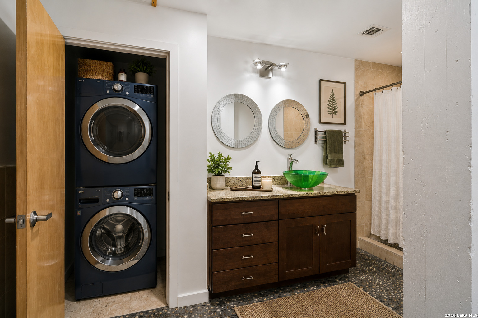 1339 S Flores San Antonio TX 78204