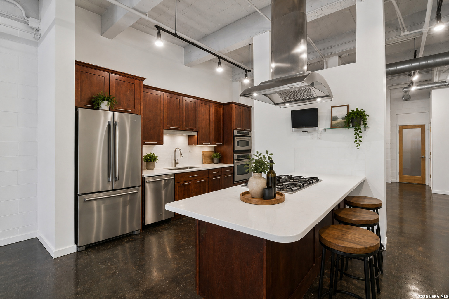 1339 S Flores San Antonio TX 78204
