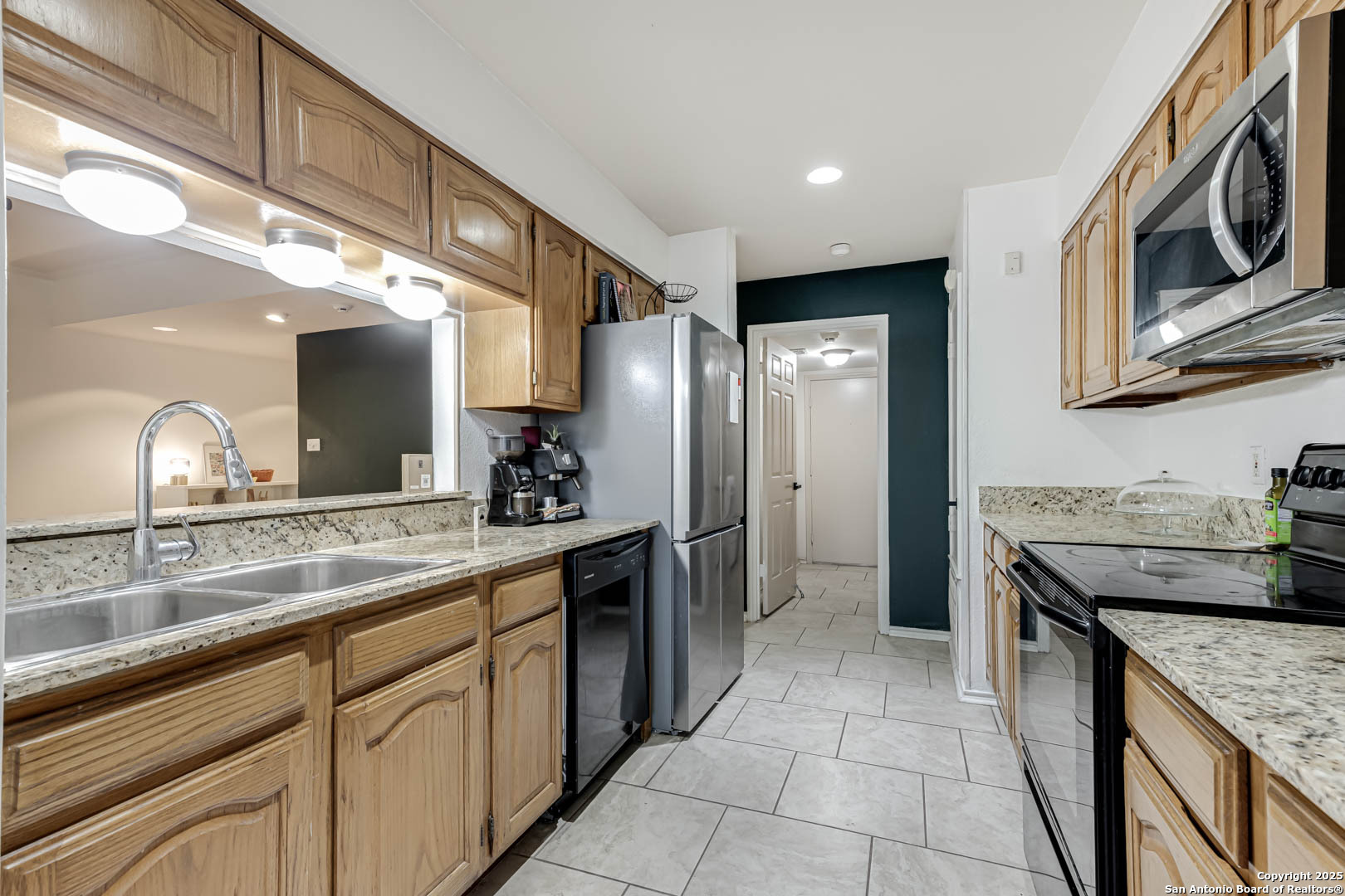 7930 Roanoke Run San Antonio TX 78240