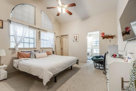 7930 Roanoke Run San Antonio TX 78240