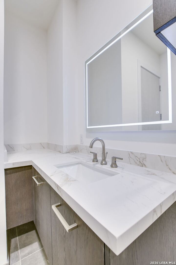 123 Lexington San Antonio TX 78205