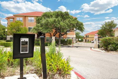 6160 Eckhert San Antonio TX 78240