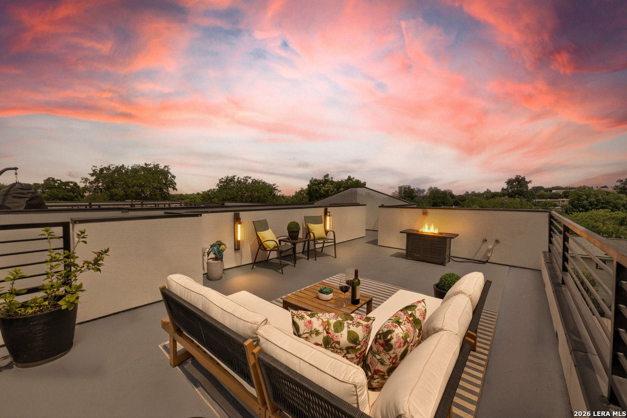 719 Eleanor Avenue San Antonio TX 78209