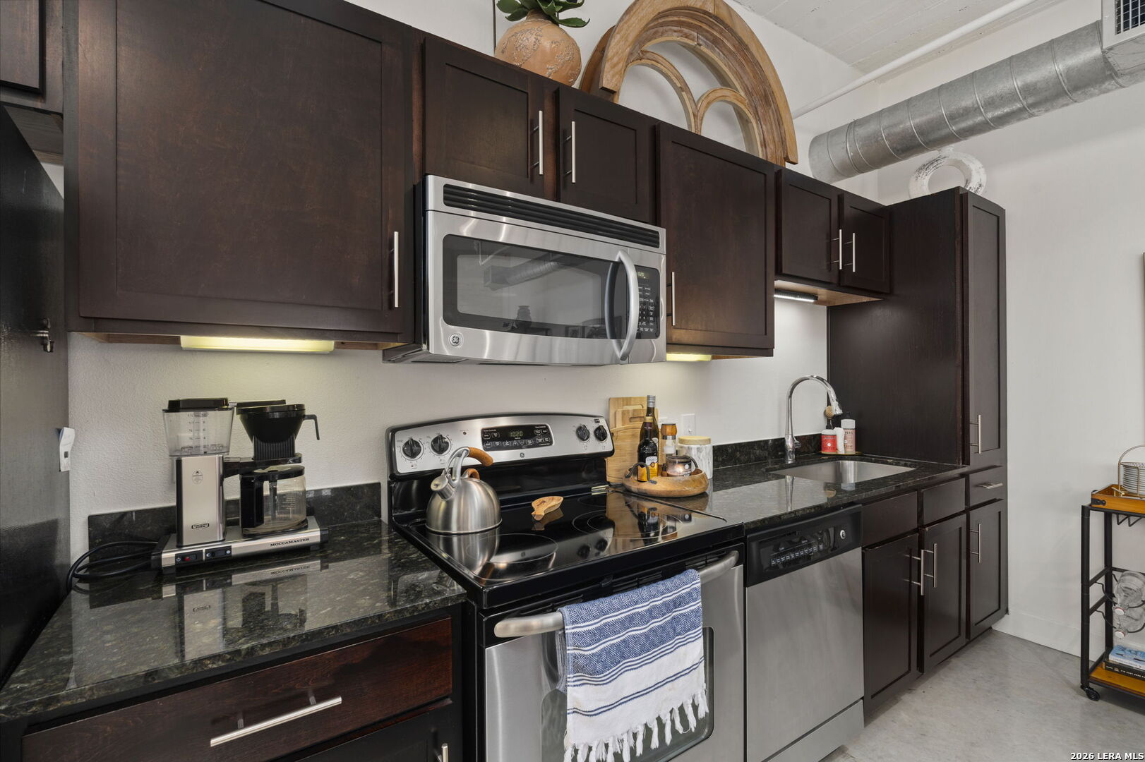 1401 S Flores San Antonio TX 78204