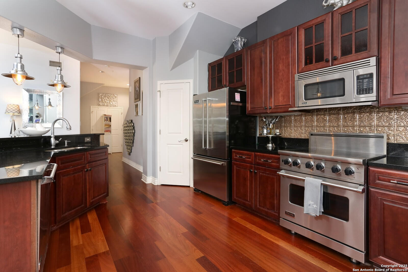 215 Center Street San Antonio TX 78202