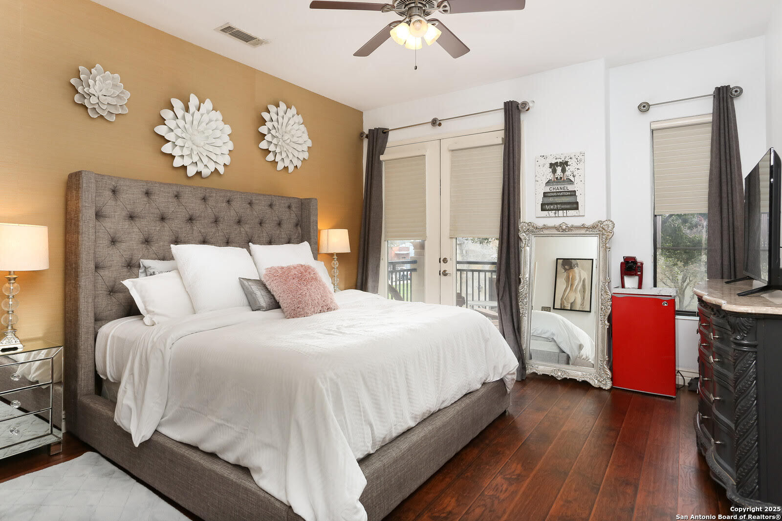 215 Center Street San Antonio TX 78202