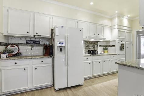3678 Hidden Drive San Antonio TX 78217