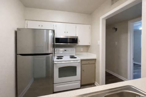 223 W Silver Sands San Antonio TX 78216