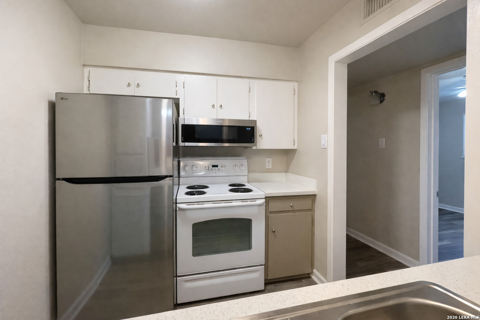 223 W Silver Sands San Antonio TX 78216