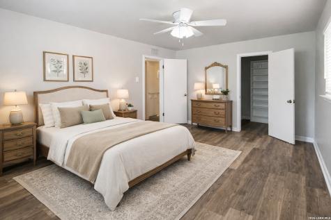 223 W Silver Sands San Antonio TX 78216