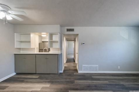 223 W Silver Sands San Antonio TX 78216