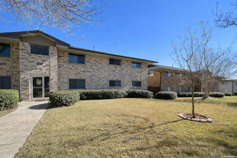 223 W Silver Sands San Antonio TX 78216