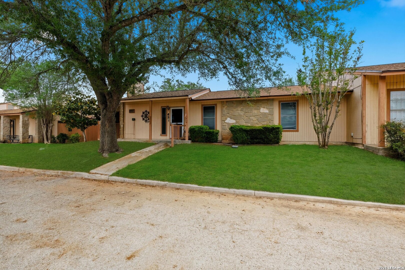 1051 Country Club Drive Seguin TX 78155
