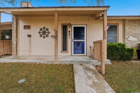 1051 Country Club Drive Seguin TX 78155