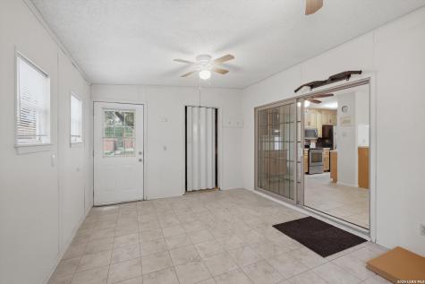 1051 Country Club Drive Seguin TX 78155