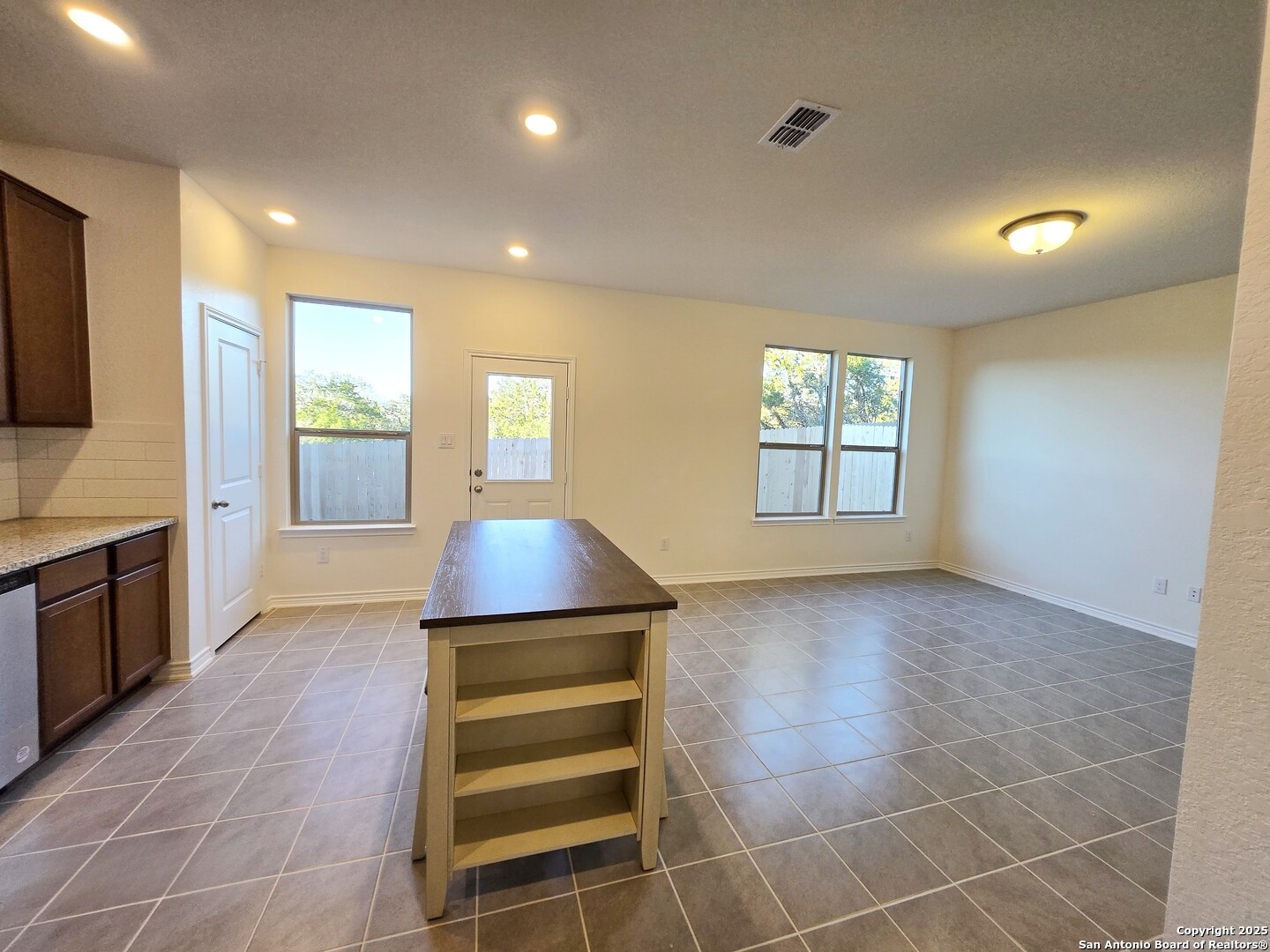 10643 W Military San Antonio TX 78251