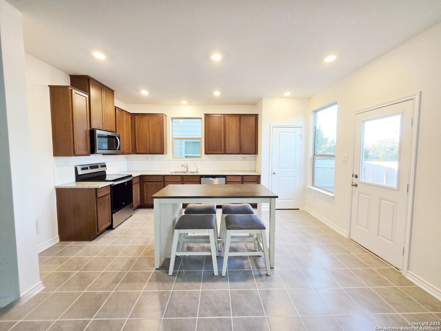 10643 W Military San Antonio TX 78251