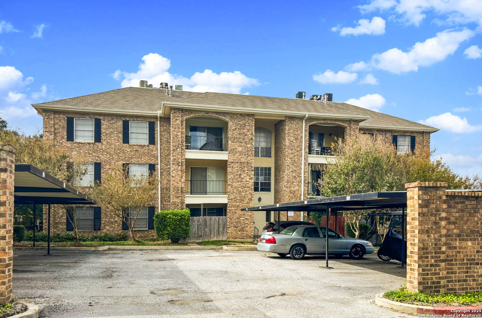 1819 Babcock San Antonio TX 78229