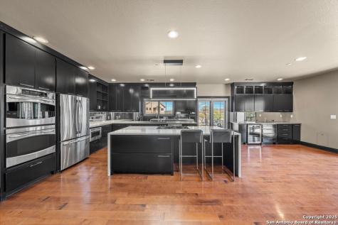 521 Guadalupe Street Kerrville TX 78028