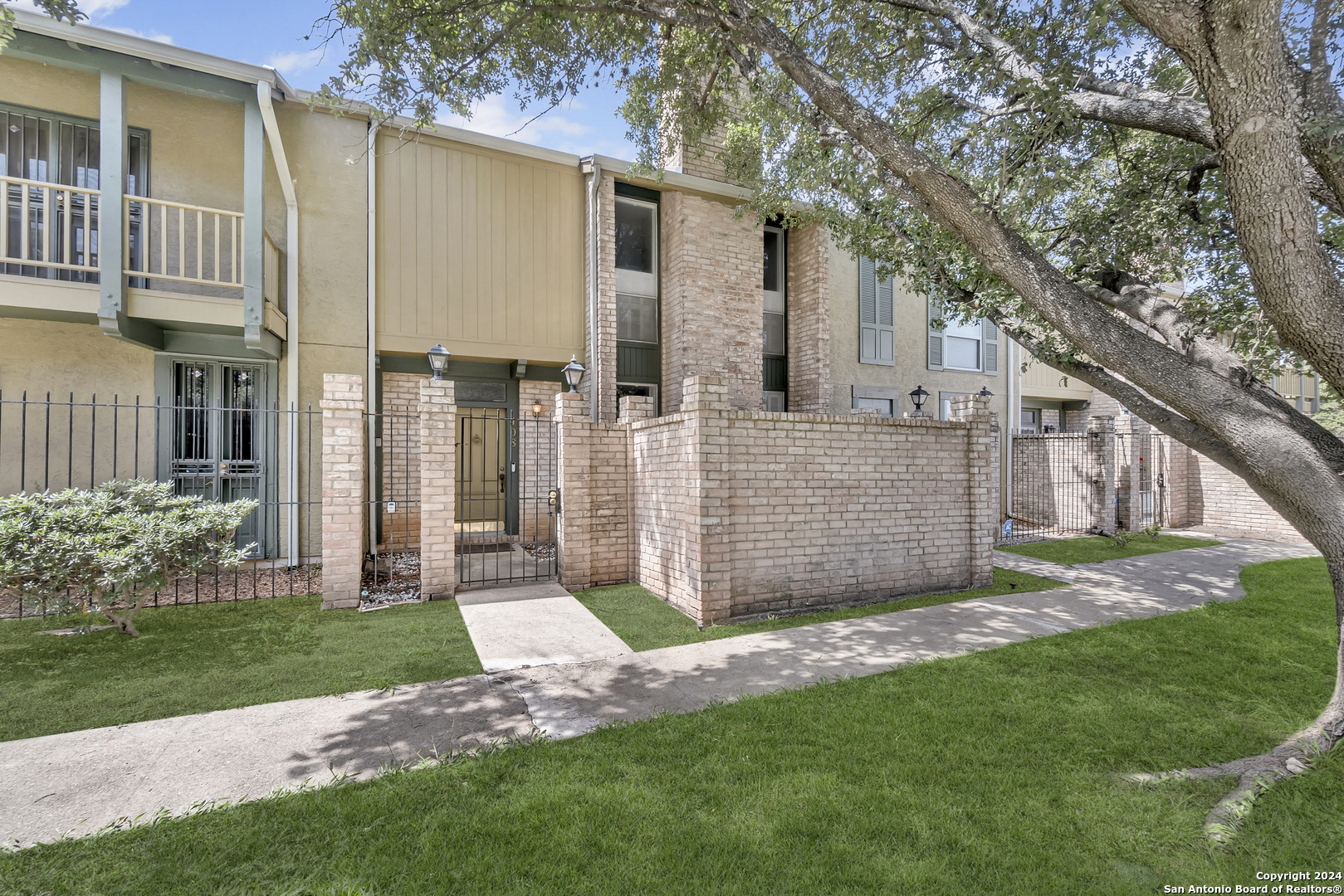 3678 Hidden Drive San Antonio TX 78217