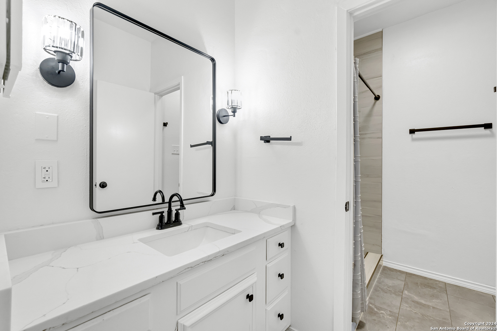 3678 Hidden Drive San Antonio TX 78217