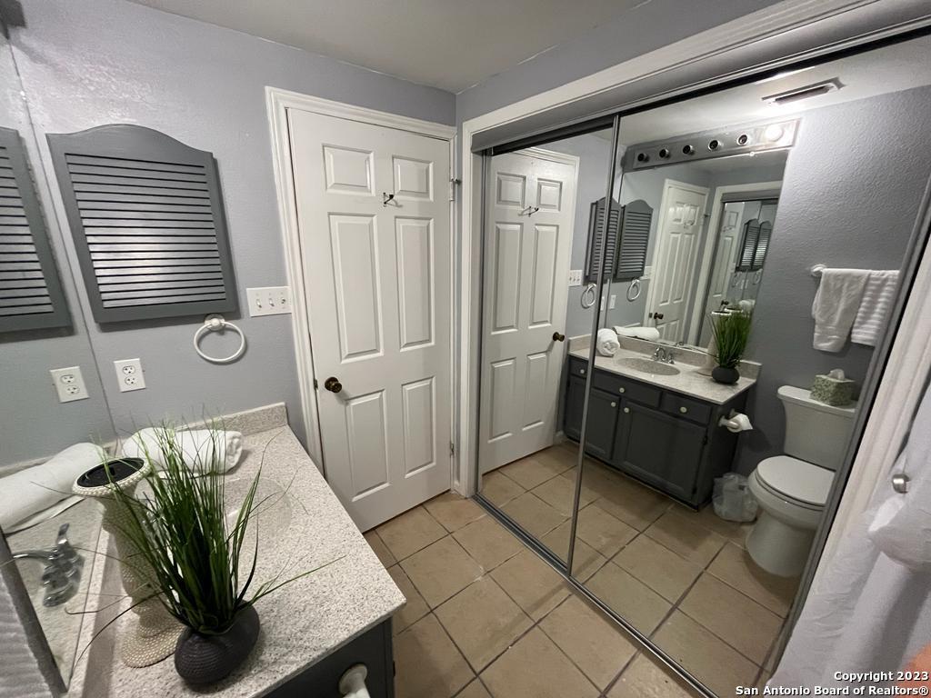 6100 Woodlake Parkway San Antonio TX 78244