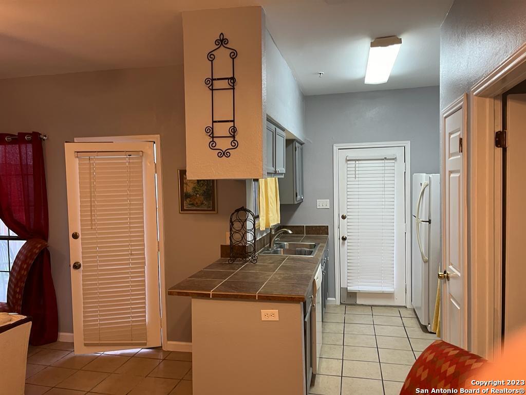 6100 Woodlake Parkway San Antonio TX 78244