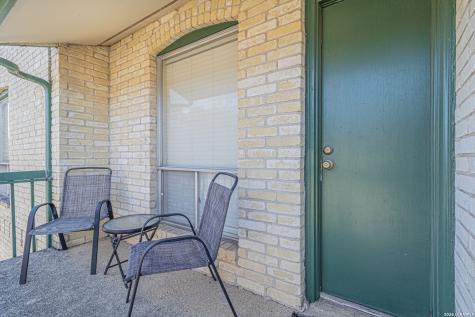 9915 Powhatan San Antonio TX 78230