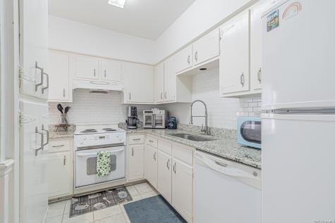9915 Powhatan San Antonio TX 78230
