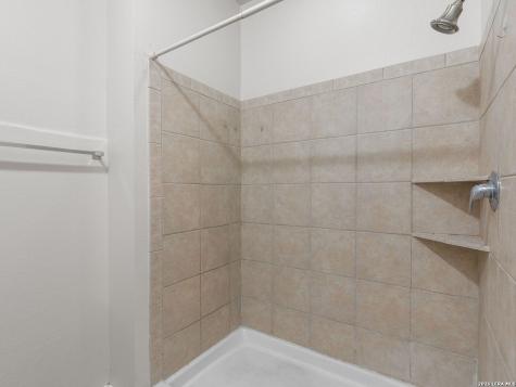 6160 Eckhert San Antonio TX 78245