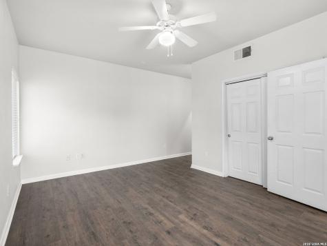 6160 Eckhert San Antonio TX 78245