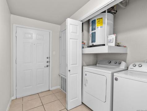 6160 Eckhert San Antonio TX 78245