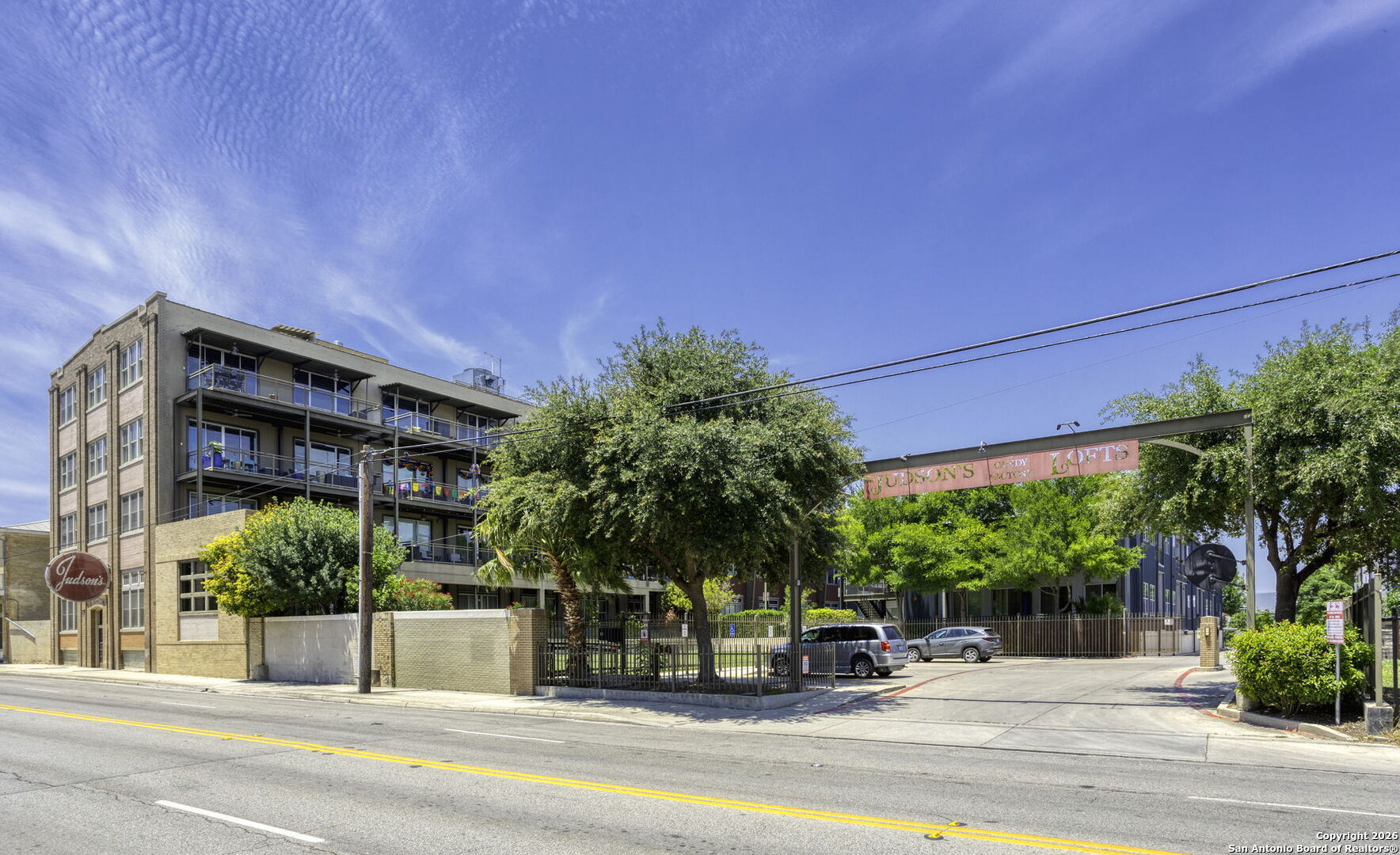 831 S Flores San Antonio TX 78204