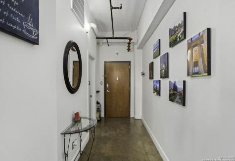 831 S Flores San Antonio TX 78204