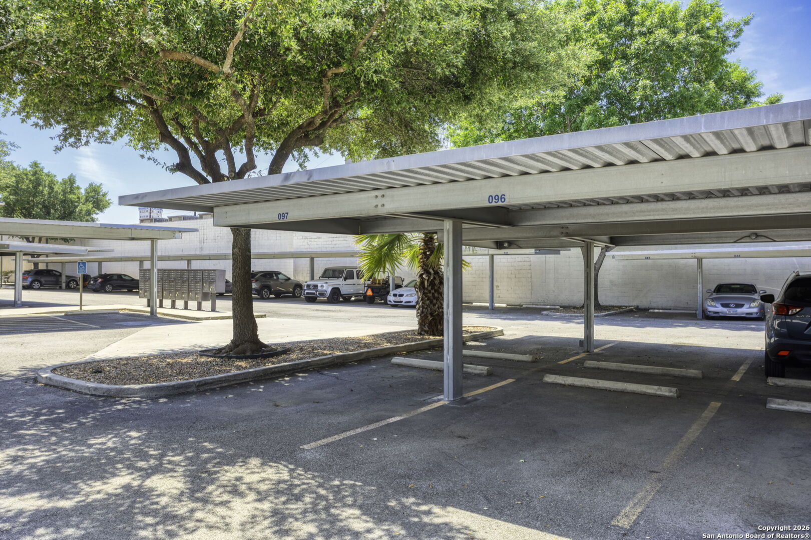 831 S Flores San Antonio TX 78204