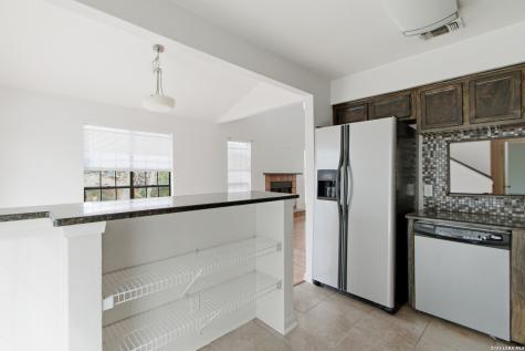 2255 Thousand Oaks San Antonio TX 78232