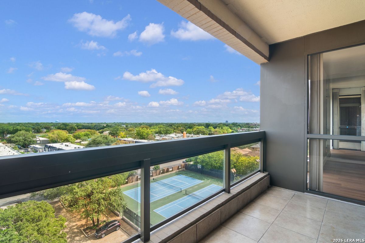 7887 Broadway San Antonio TX 78209