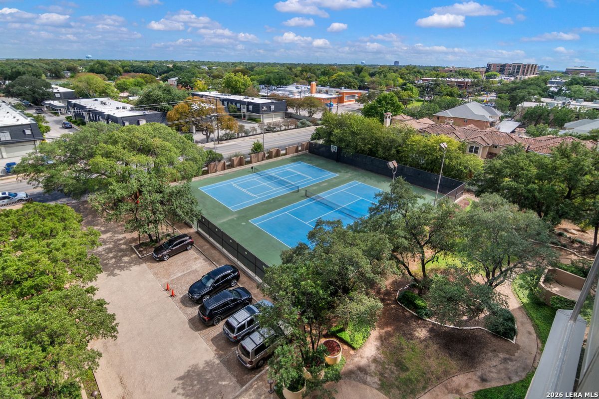 7887 Broadway San Antonio TX 78209