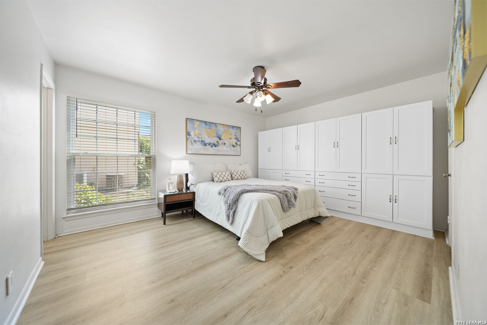 8702 Village Drive San Antonio TX 78217