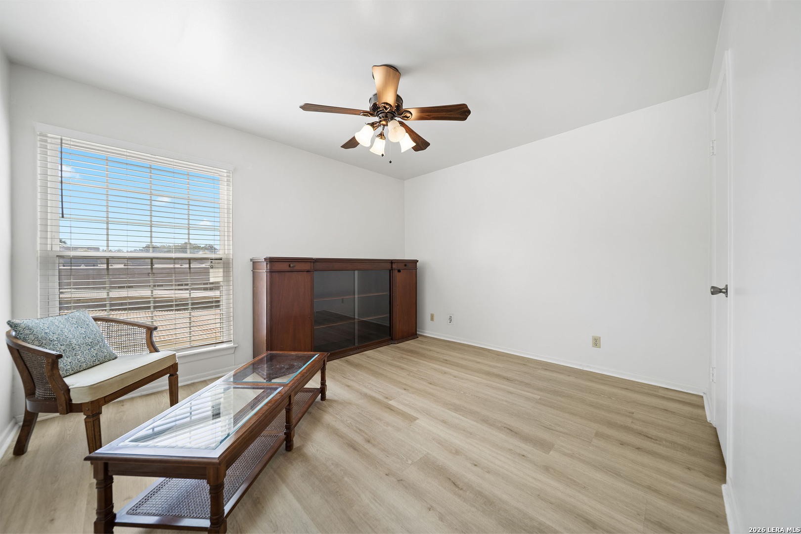 8702 Village Drive San Antonio TX 78217