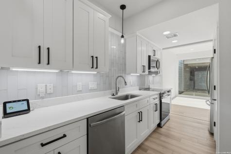 1194 Garraty Road San Antonio TX 78209