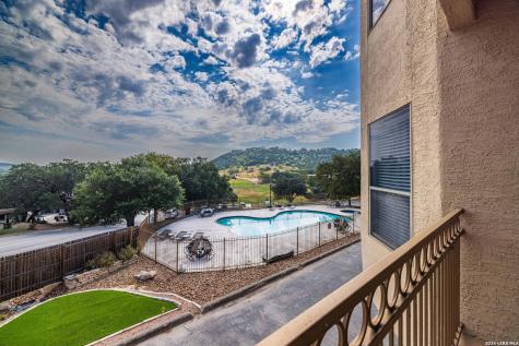 20 Tapatio E Boerne TX 78006