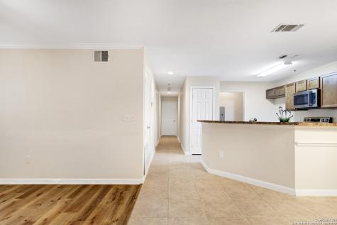 7323 Snowden Road San Antonio TX 78240
