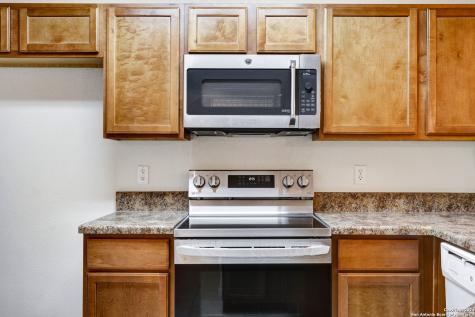 7323 Snowden Road San Antonio TX 78240