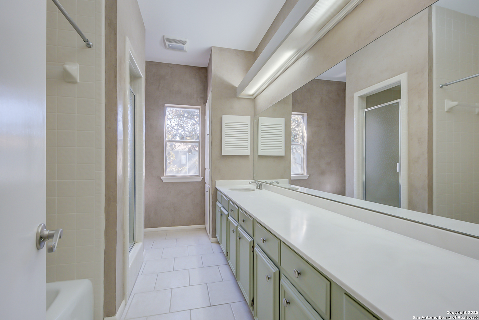 3678 Hidden Drive San Antonio TX 78217