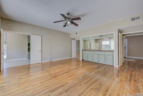 3678 Hidden Drive San Antonio TX 78217
