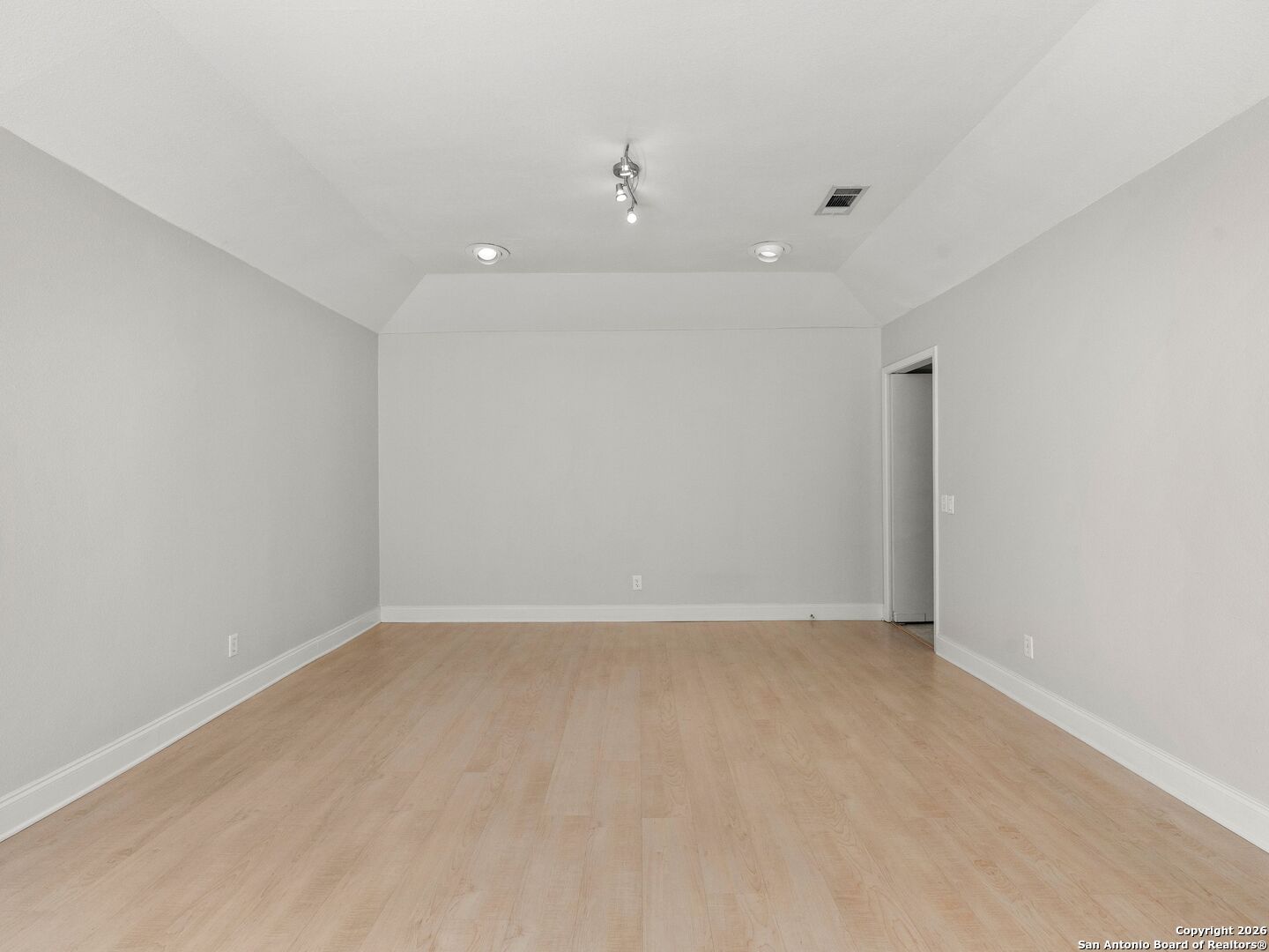 8033 N New Braunfels San Antonio TX 78209