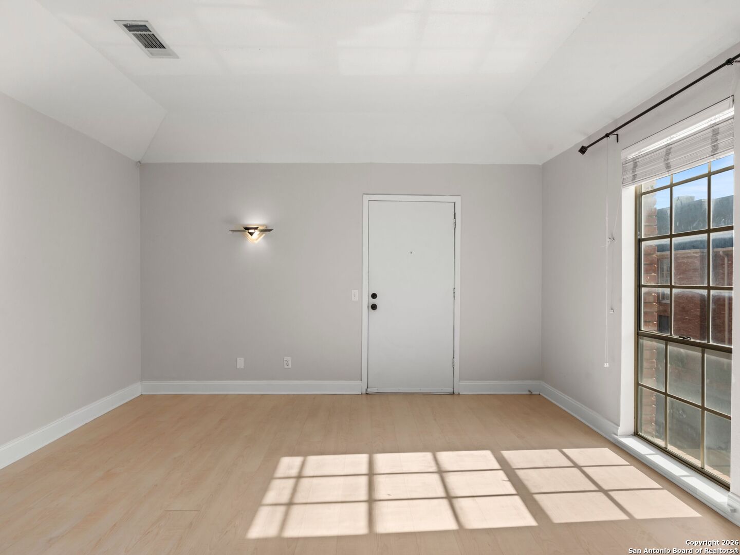 8033 N New Braunfels San Antonio TX 78209